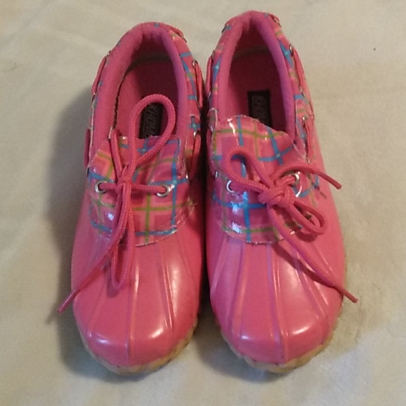 Khombu Other - Girls Khombu rain shoes